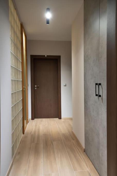 סופיה Very Spacious & Modern 3Bed Near Airport & Centre מראה חיצוני תמונה